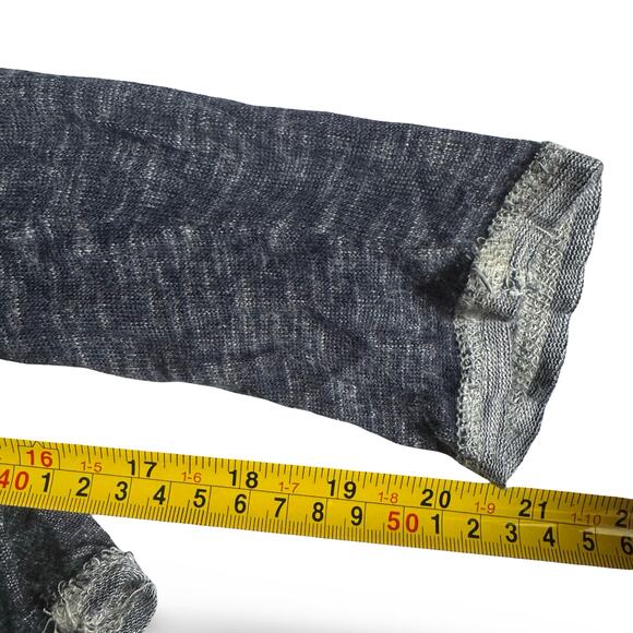 BKE Women’s XL Slub Knit Henley Long Sleeve Top Navy Blue V Neck Rayon - Picture 6 of 7